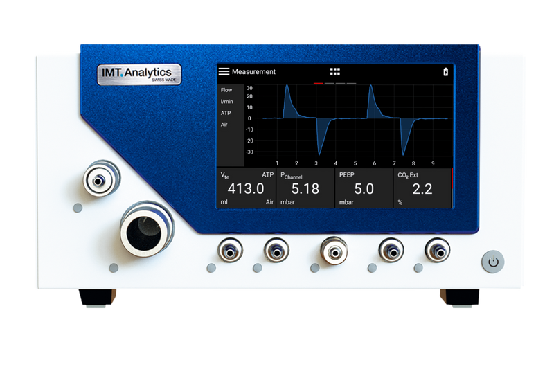 FlowAnalyser PRO gas flow analyser with display and connectors